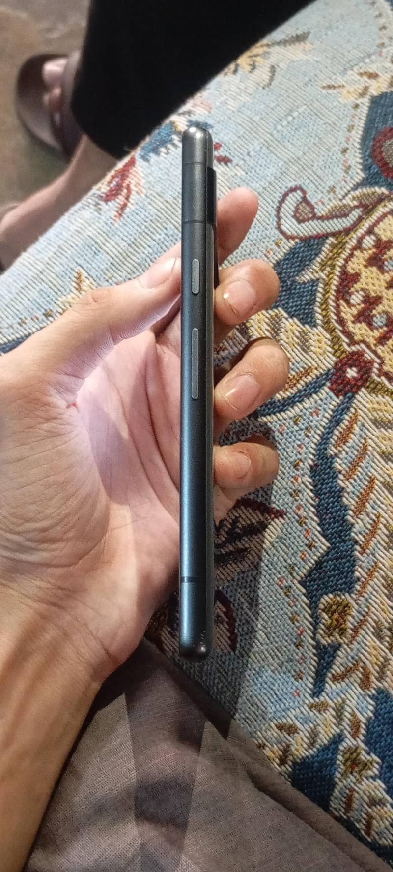 Google Pixel 7a 2