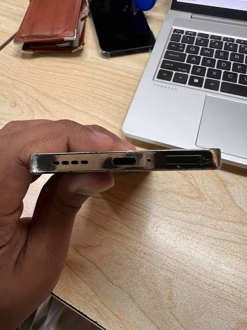 Infinix Note 40 2