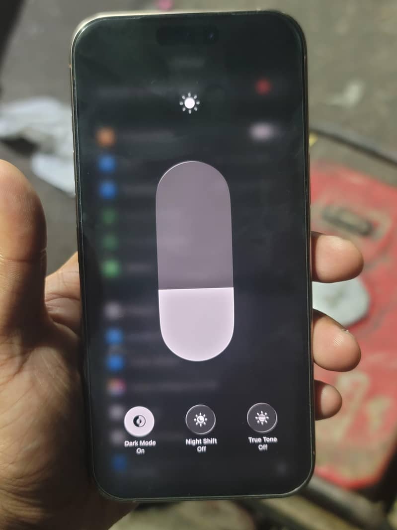 iPhone 16 Pro Max FU 6