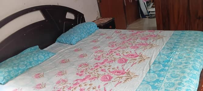 Double Bed with Stylish Headboard – Good Condition