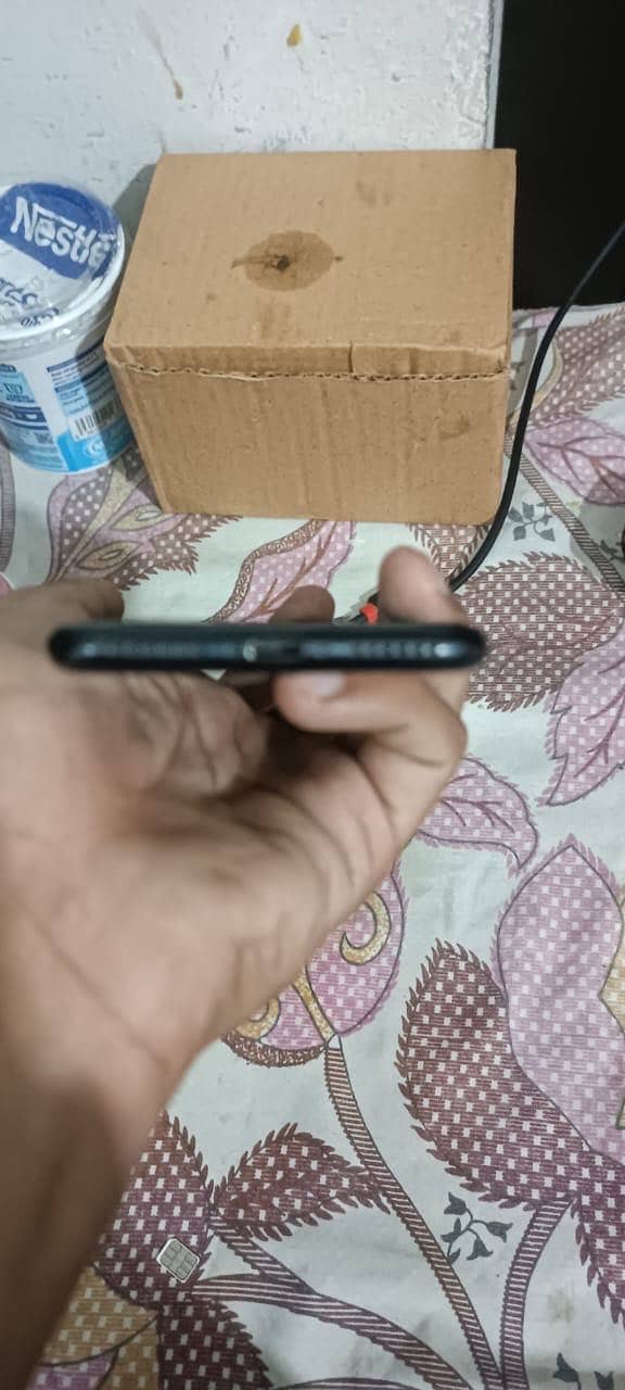 Apple iPhone SE 3