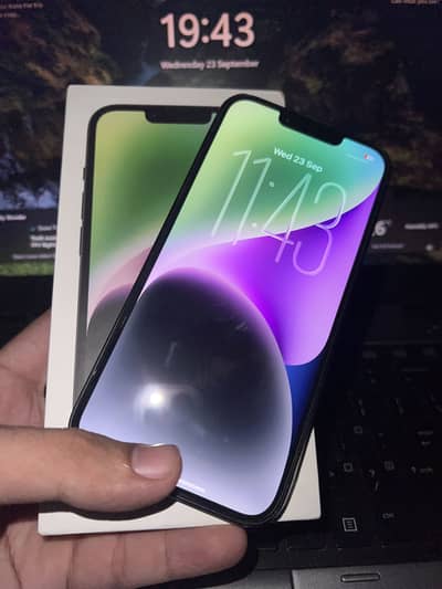 Apple iPhone 14