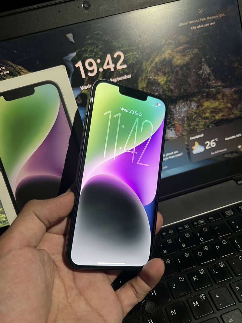 Apple iPhone 14 3