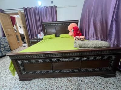 beds set wooden