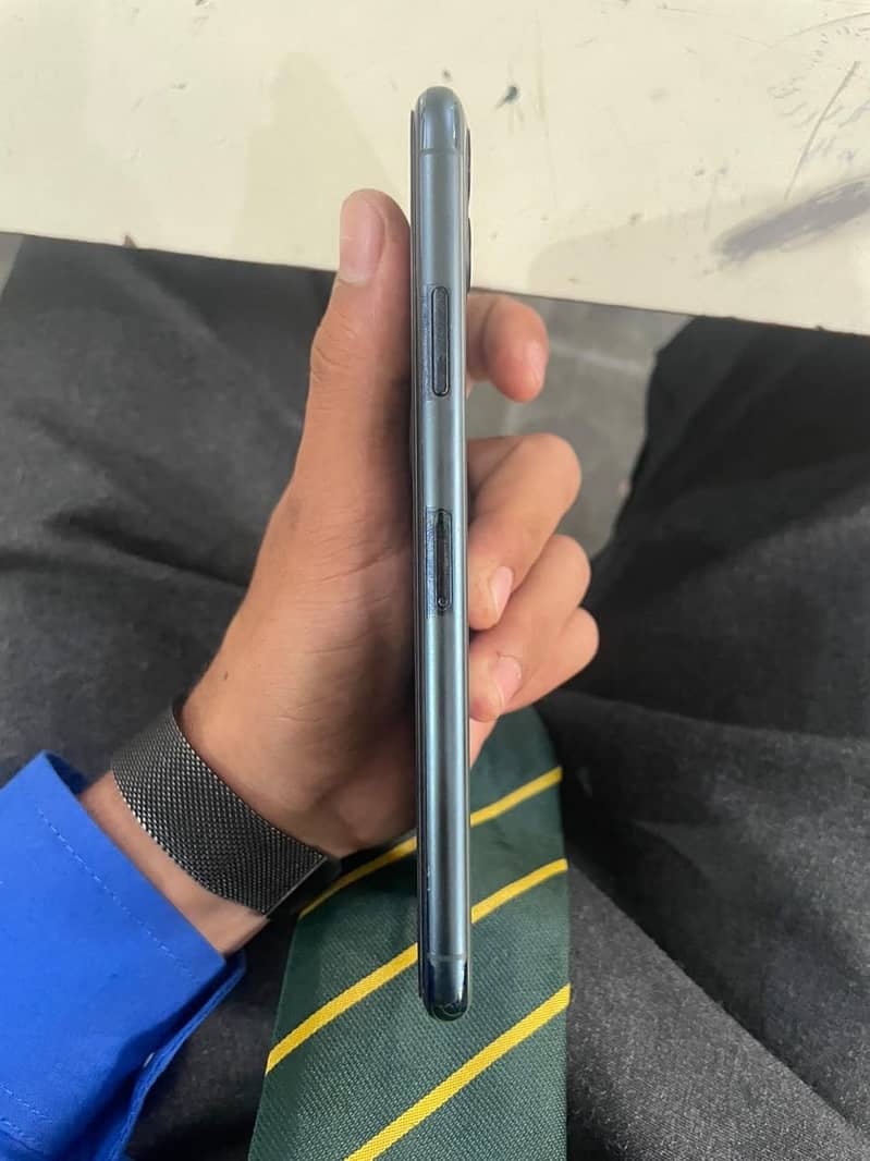 Apple iPhone 11 Pro Max 0