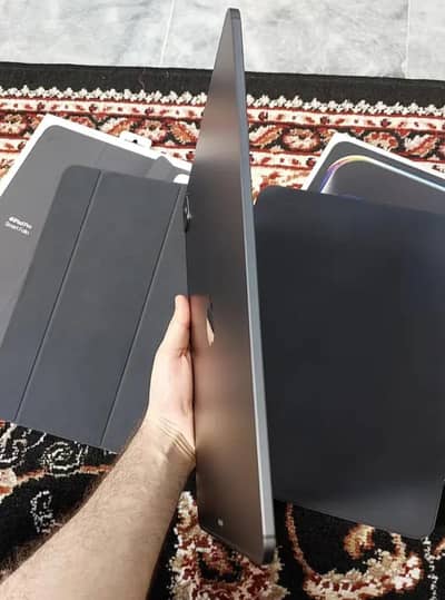 ipad pro M5 pro complete song