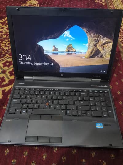 HP Elitebook 8570w Workstation / i7-3rd / 2 GB Graphic