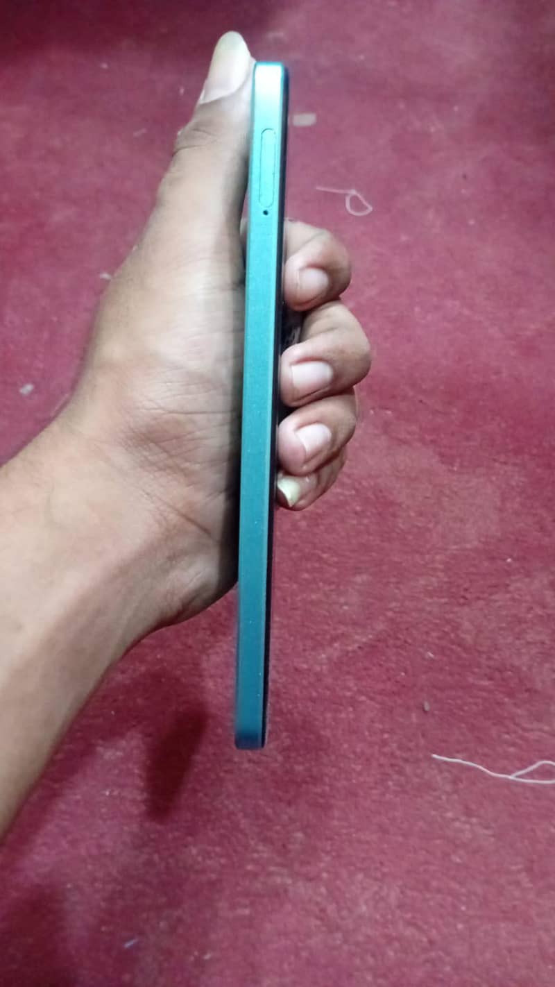 OPPO A78 0