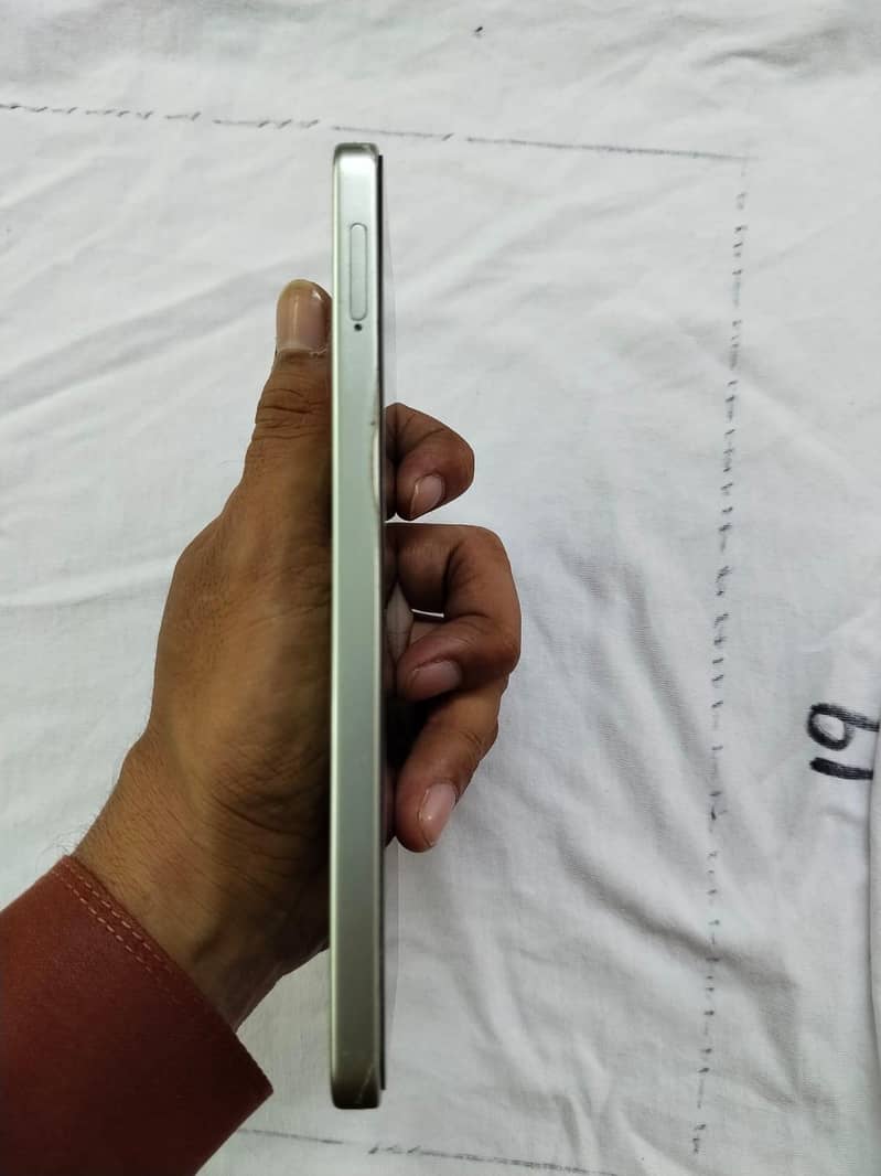 OPPO A5 Pro 1
