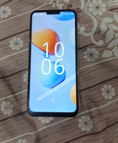 G'Five Note 25 Ultra 8/64 gb 7 months warranty box accessories