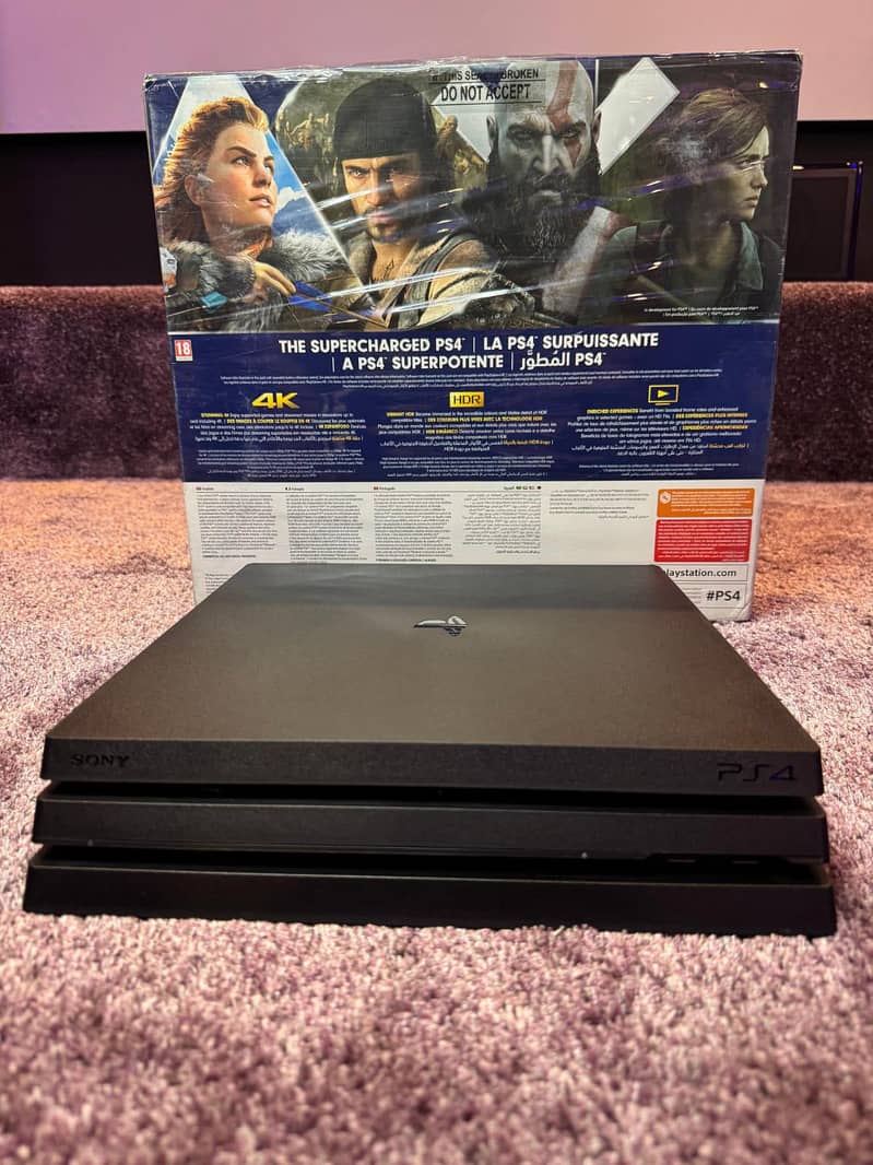 Sony PS4 pro condition 0