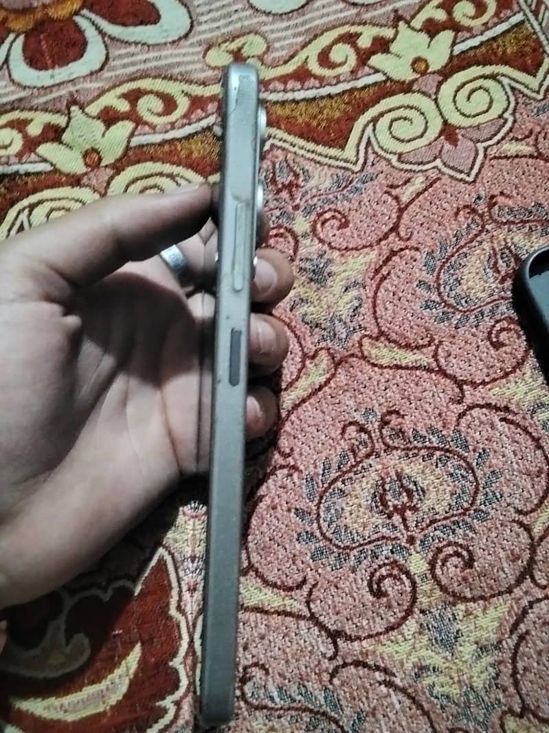 Itel it5200 1