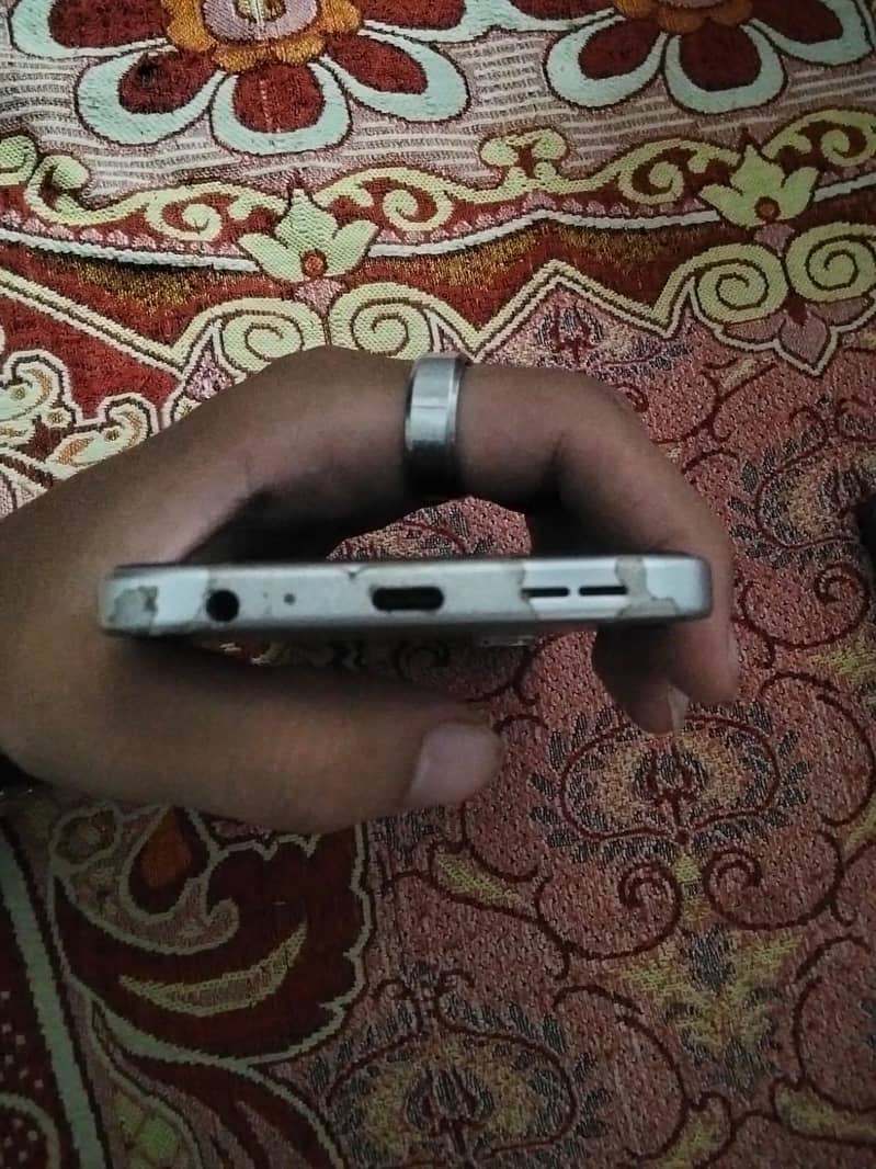 Itel it5200 2