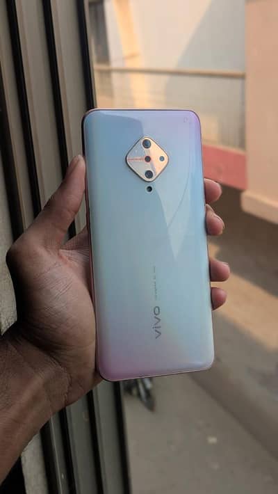 Vivo Y51 (4/128)