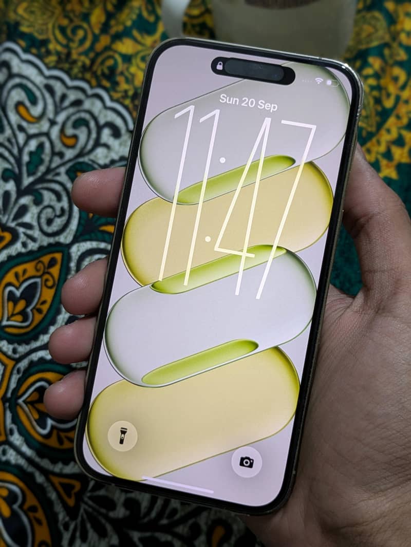 Apple iPhone 14 Pro 1