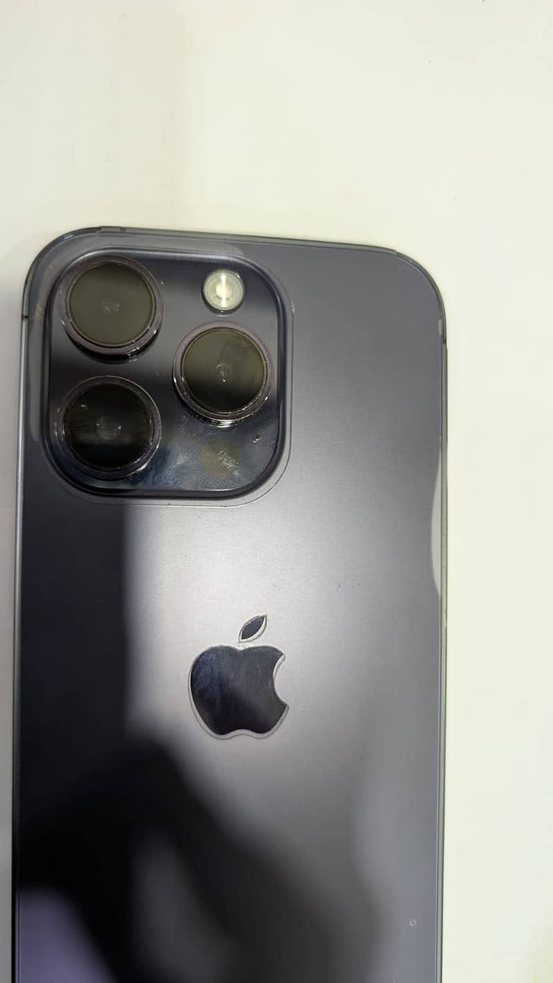 Apple iPhone 14 Pro 2