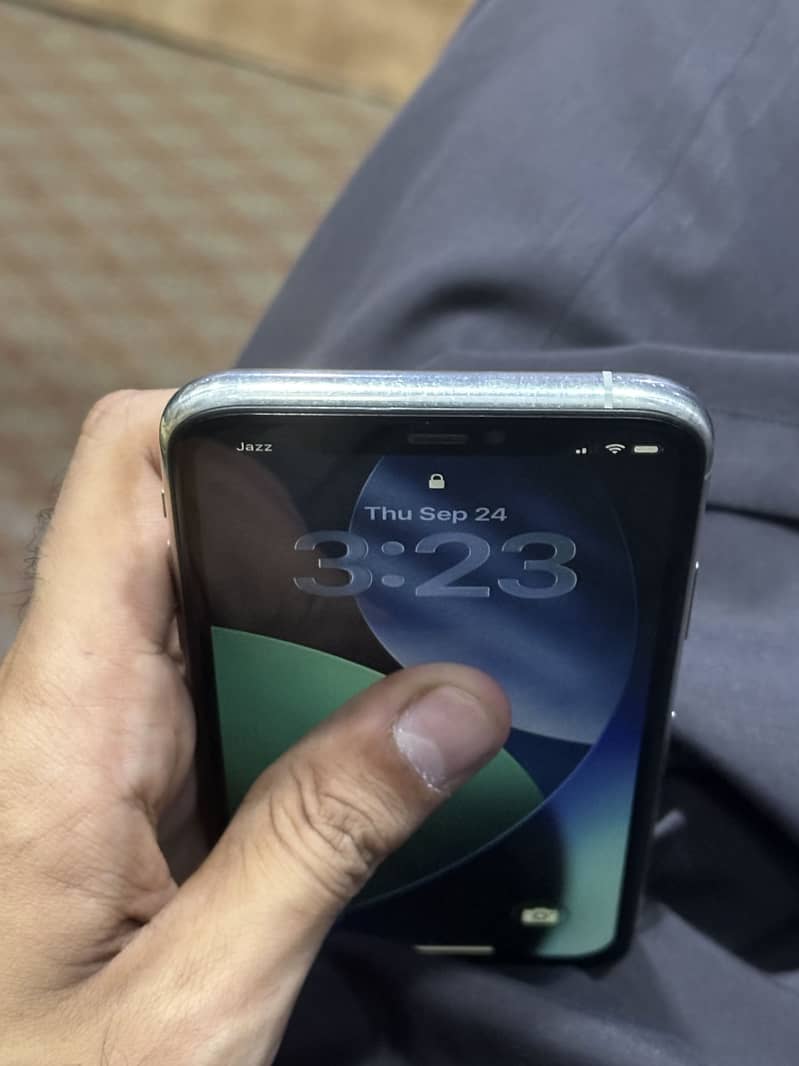 Apple iPhone 11 Pro 2
