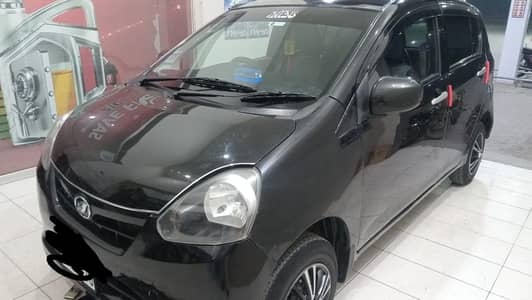 Daihatsu Mira 2011