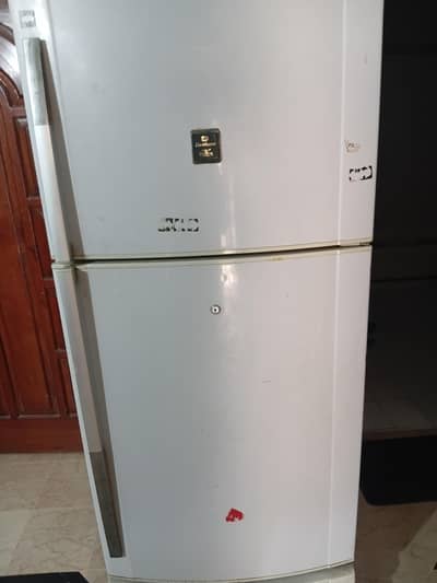 Dawlance refrigerator