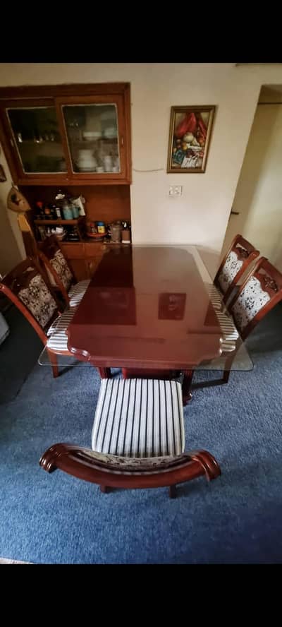 Dining Table with 6 chairs (imported)