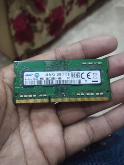 04GB ram DDR3