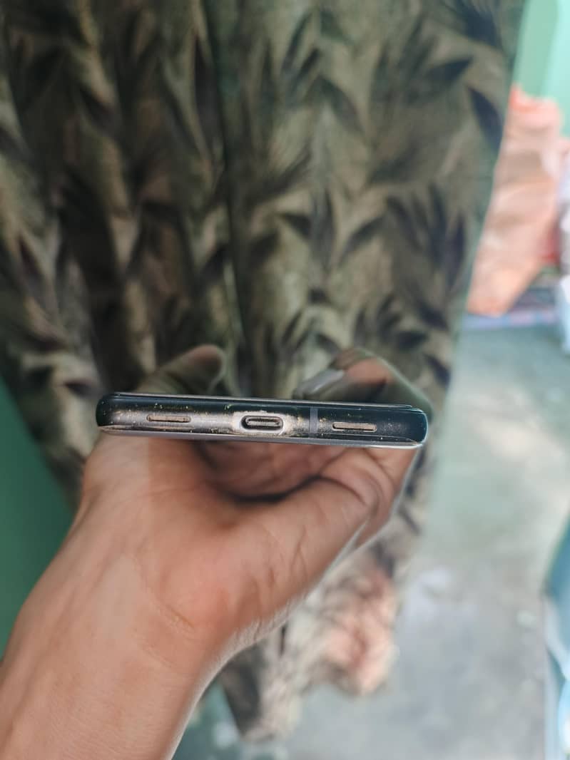 Google Pixel 6a 3
