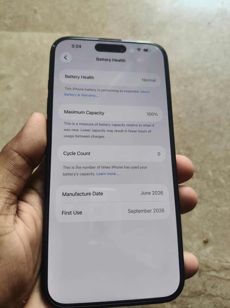 Apple iPhone 16 Plus jv zero cycle 1