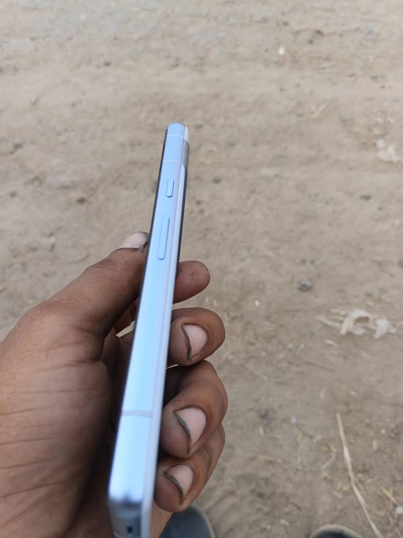 Google Pixel 7 A 4