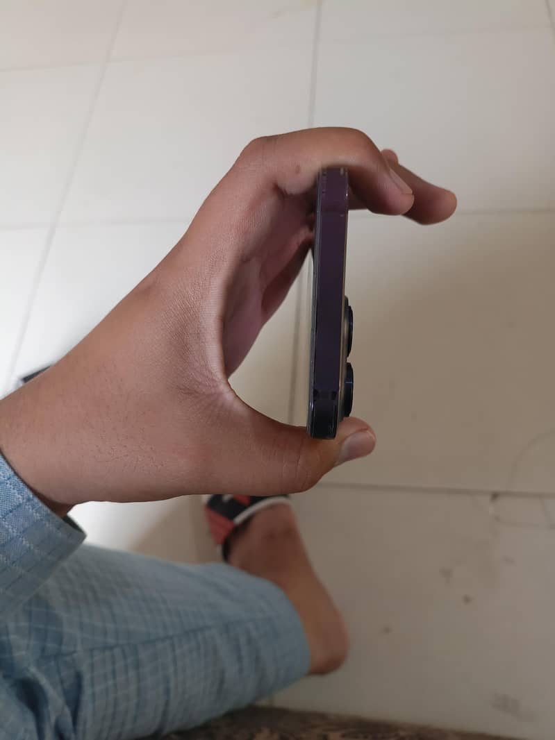 Apple iPhone 14 Pro Max 2
