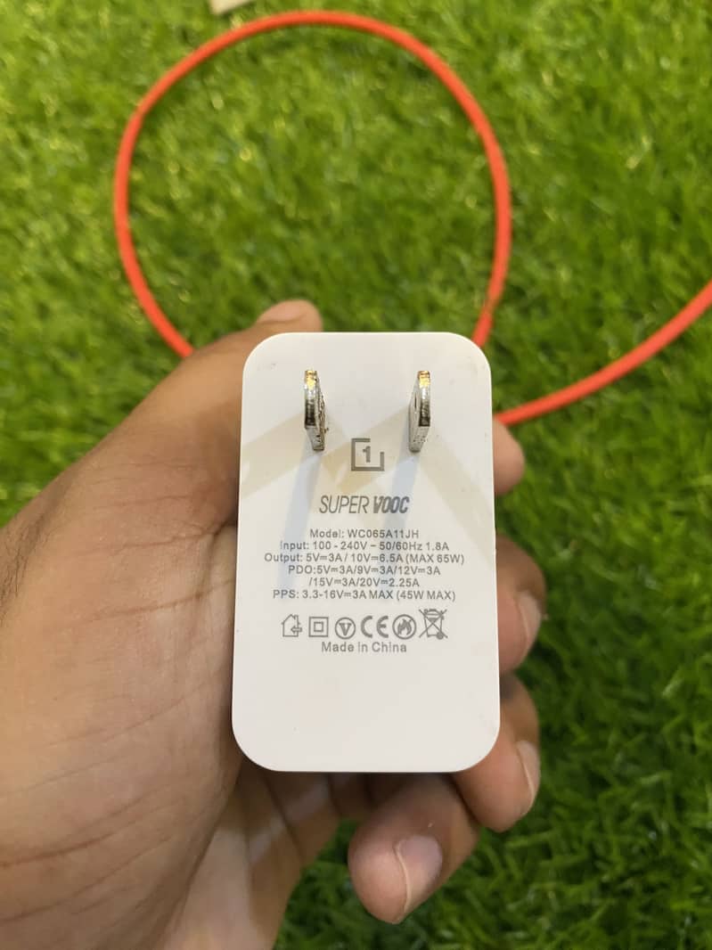 One Plus 9 8/128 7