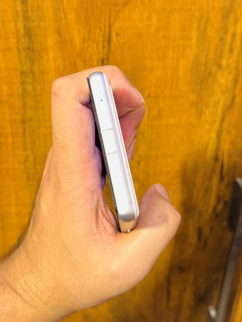 Google Pixel 7a 0
