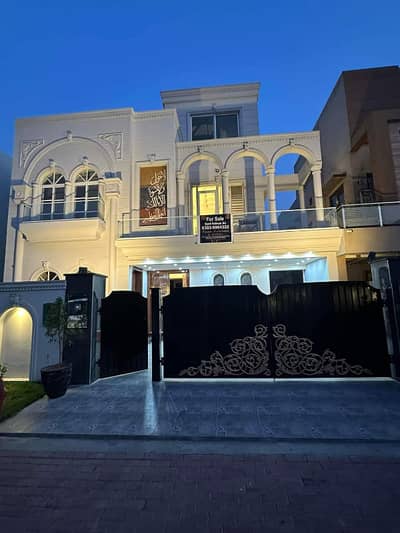 10 Marla Brand New House for Sale at Investor Rate in Bahria Town Lahore