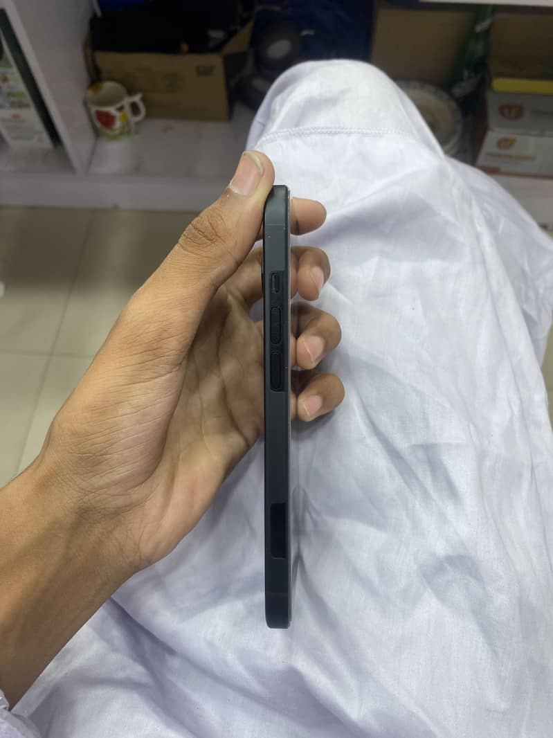 Apple iPhone 15 1