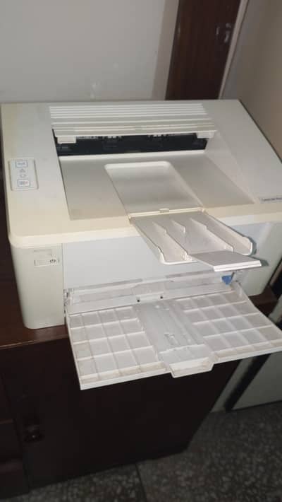 Wireless Hp laserjet pro M102w printer