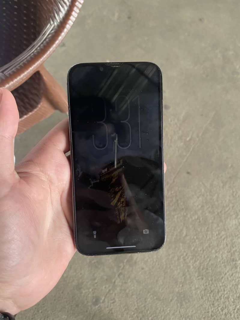 Apple iPhone 13 Pro 4