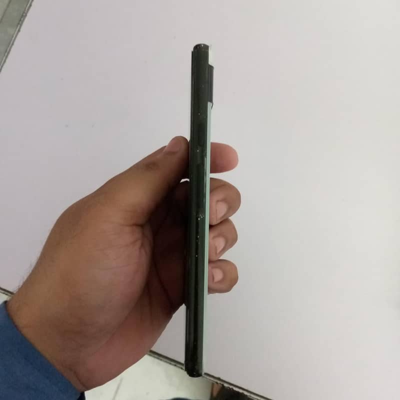 Google Pixel 6a 1