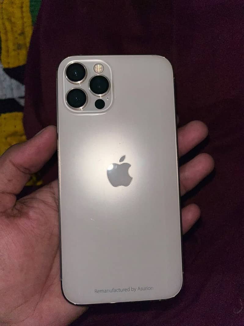 Apple iPhone 12 Pro 4
