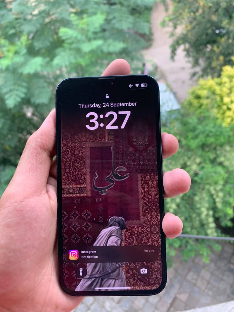 Apple iPhone 13 3