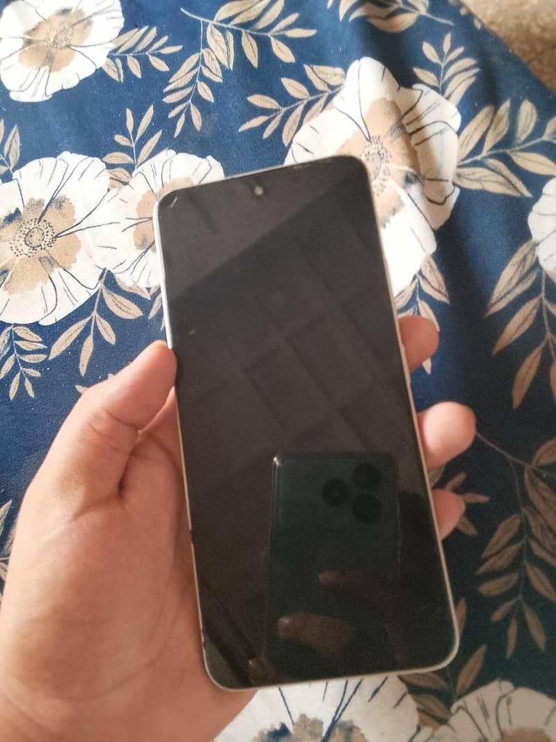 Itel S25 1