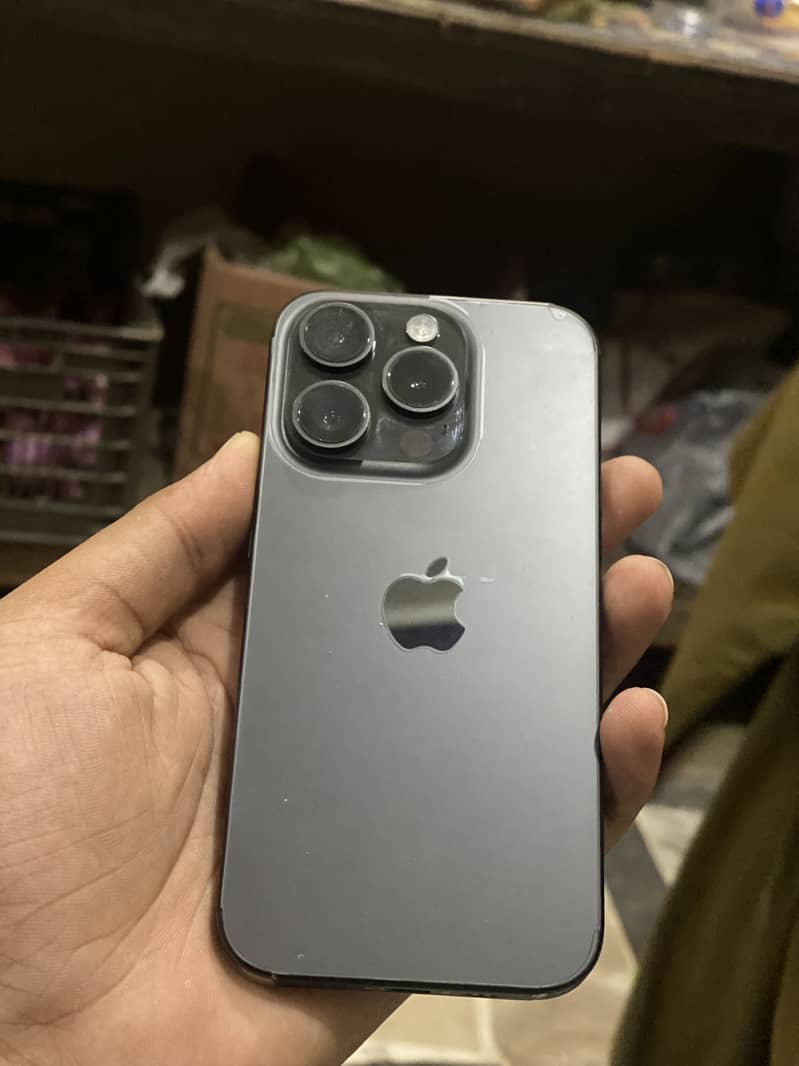 Iphone 15 pro 1