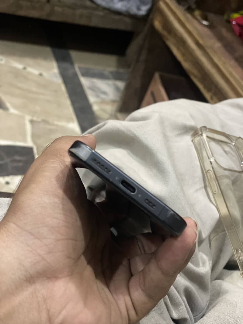 Iphone 15 pro 2