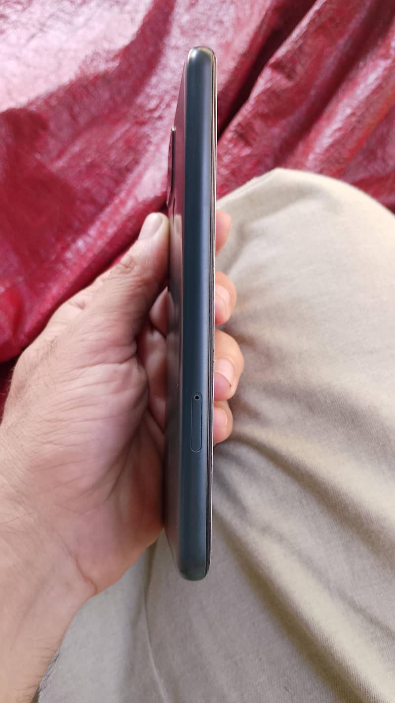 Google Pixel 5a 3