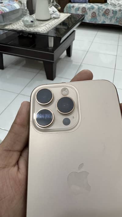 Apple iPhone 16 Pro Max