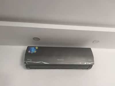To sell AC ( indoor & outdoor  both units)