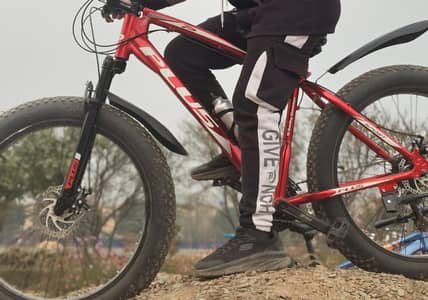 Jaguar Frame Plus Brand Almost Brand New Fat Bike | Attractive Redcolr
