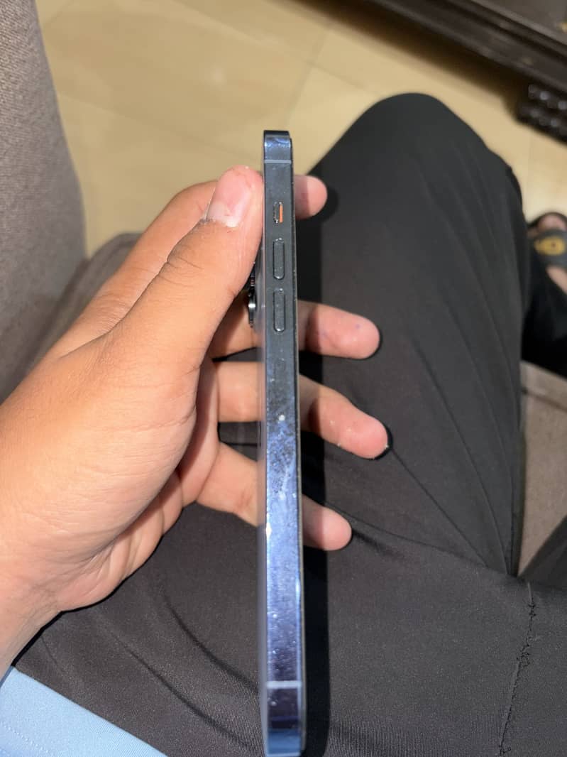 Iphone 13 pro max 1