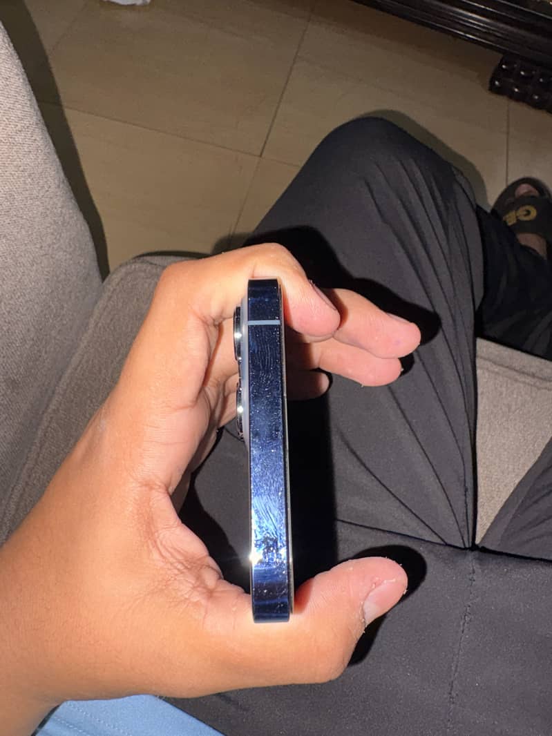 Iphone 13 pro max 2