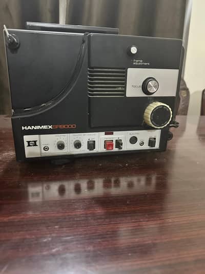 Hanimex SR9000 projector