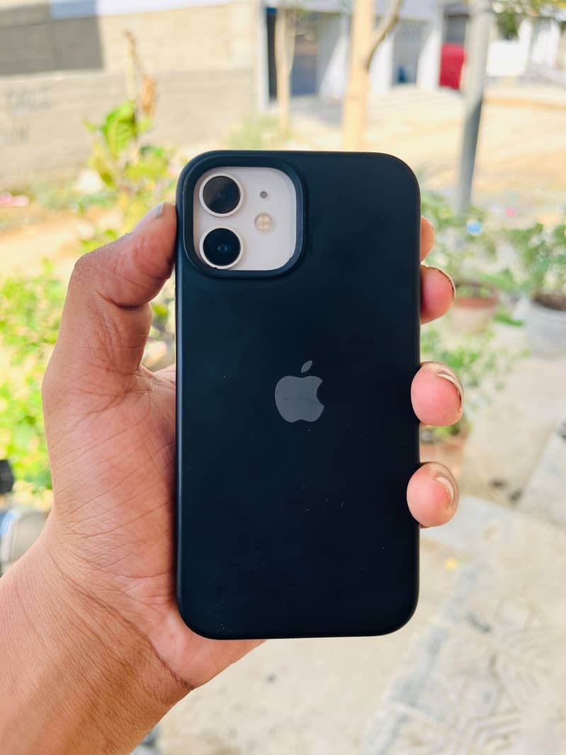 IPhone 12 mini 3
