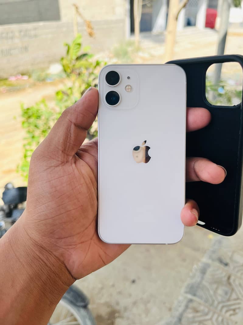 IPhone 12 mini 7